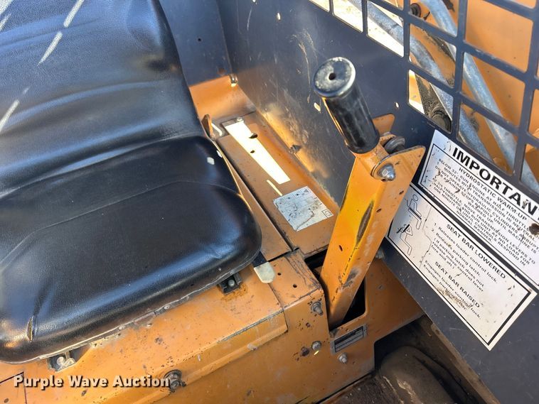 image for item MO9219 1999 Case 1845C skid steer loader