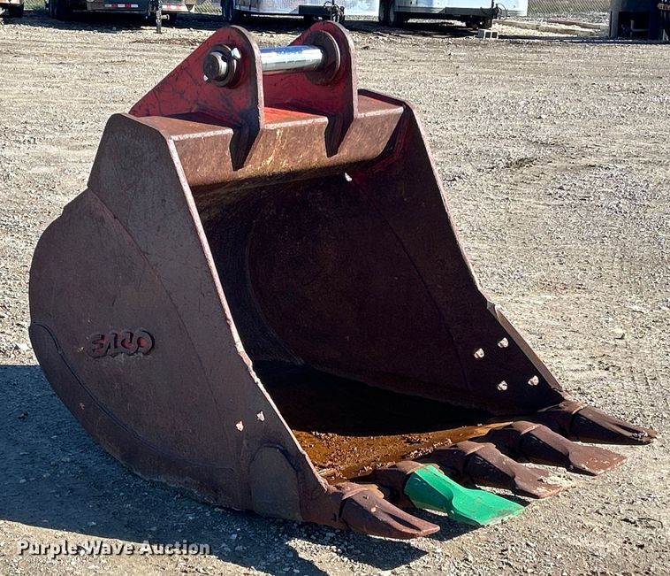 image for item MO9221 Esco excavator bucket