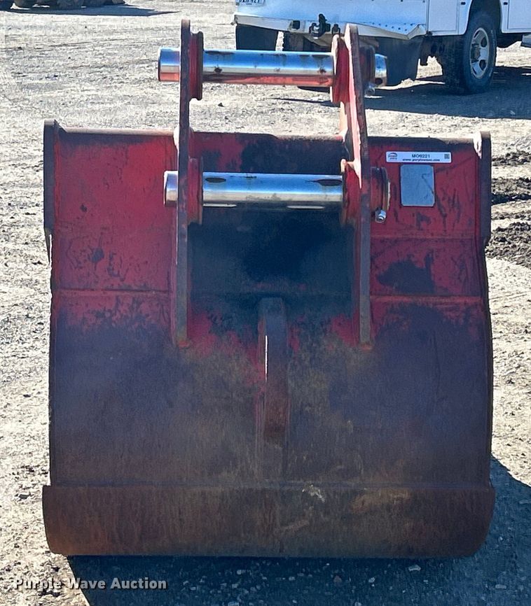 image for item MO9221 Esco excavator bucket