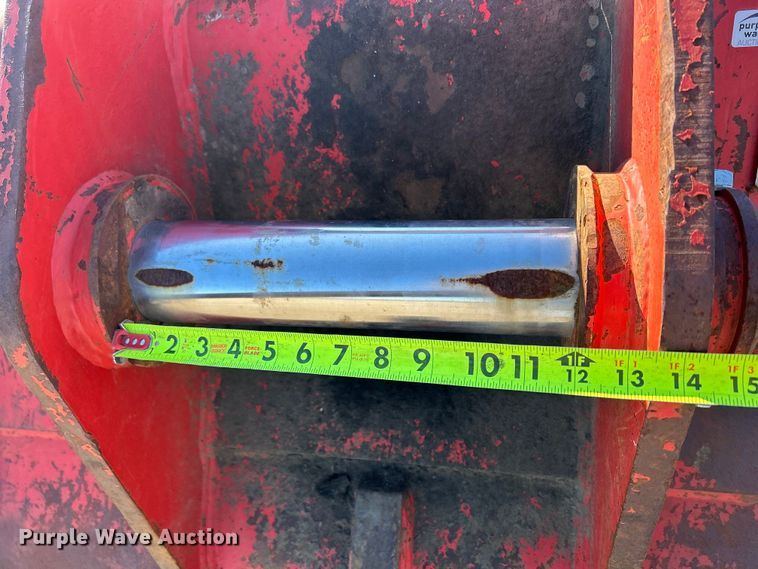 image for item MO9221 Esco excavator bucket