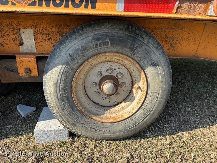 image for item ND9181 2002 Econoline Backhoe Pro equipment trailer