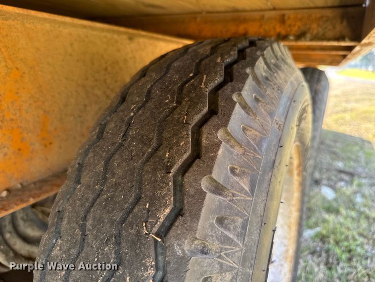 image for item ND9181 2002 Econoline Backhoe Pro equipment trailer