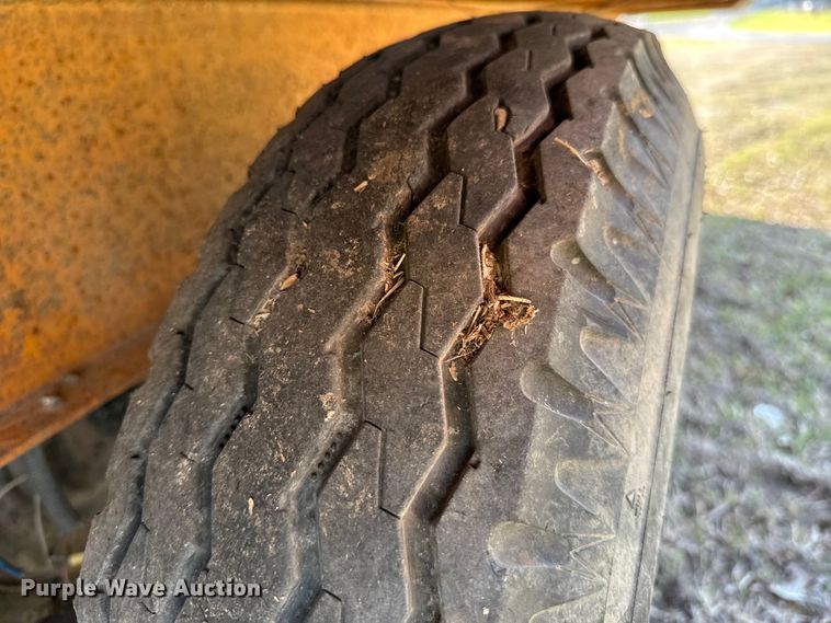 image for item ND9181 2002 Econoline Backhoe Pro equipment trailer