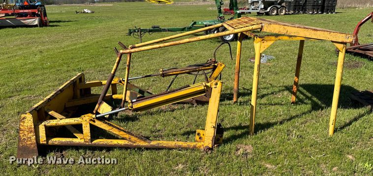 image for item ND9218 Caterpillar R2 dozer