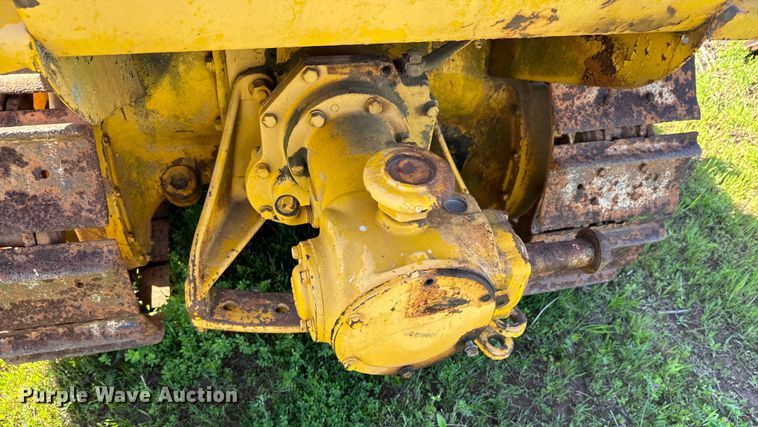 image for item ND9218 Caterpillar R2 dozer