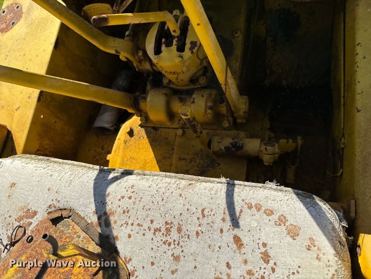 image for item ND9218 Caterpillar R2 dozer
