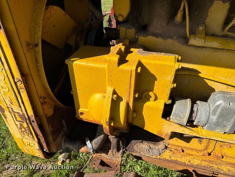 image for item ND9218 Caterpillar R2 dozer