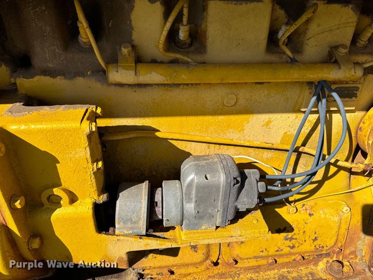 image for item ND9218 Caterpillar R2 dozer
