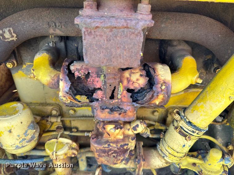 image for item ND9218 Caterpillar R2 dozer