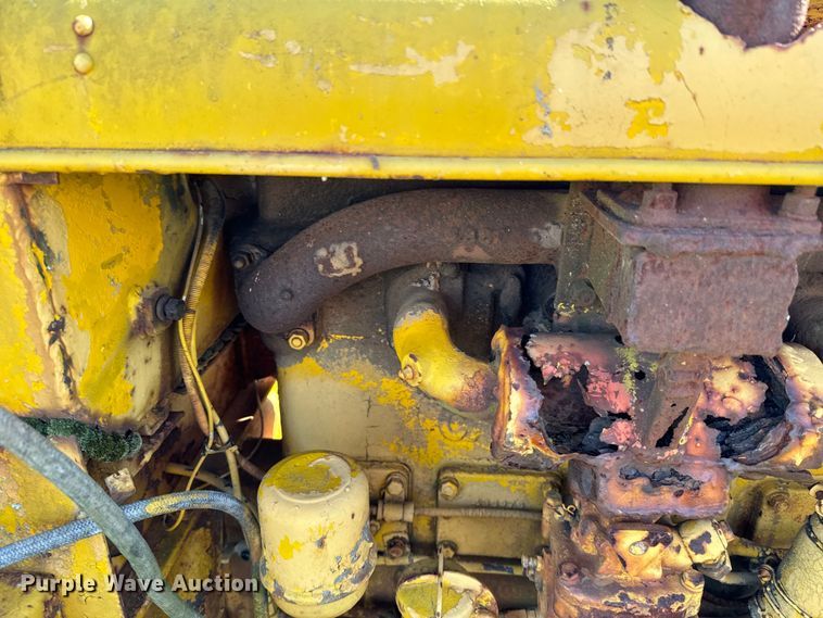 image for item ND9218 Caterpillar R2 dozer