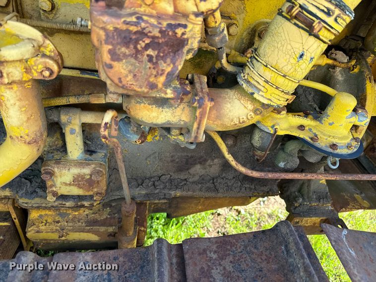 image for item ND9218 Caterpillar R2 dozer