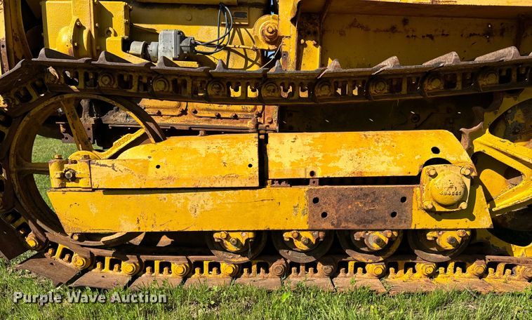 image for item ND9218 Caterpillar R2 dozer