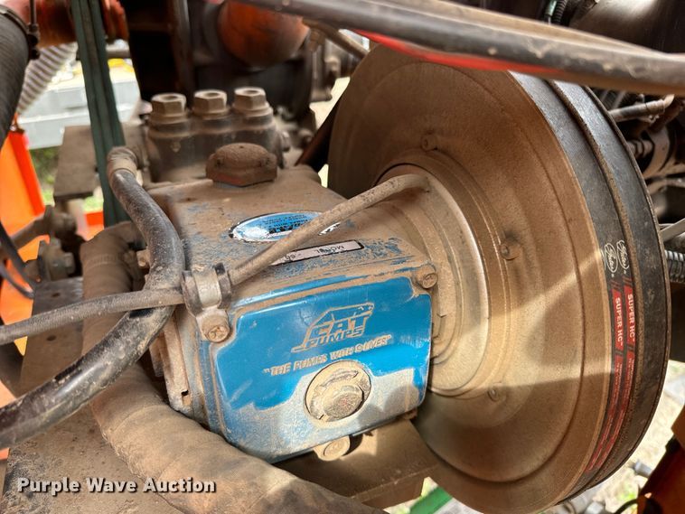 image for item NH9065 2007 Ring-O-Matic 750 vacuum excavator