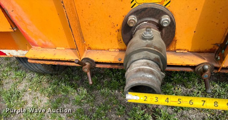 image for item NH9065 2007 Ring-O-Matic 750 vacuum excavator