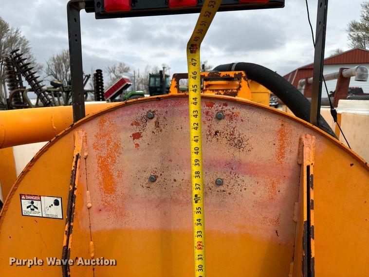 image for item NH9065 2007 Ring-O-Matic 750 vacuum excavator