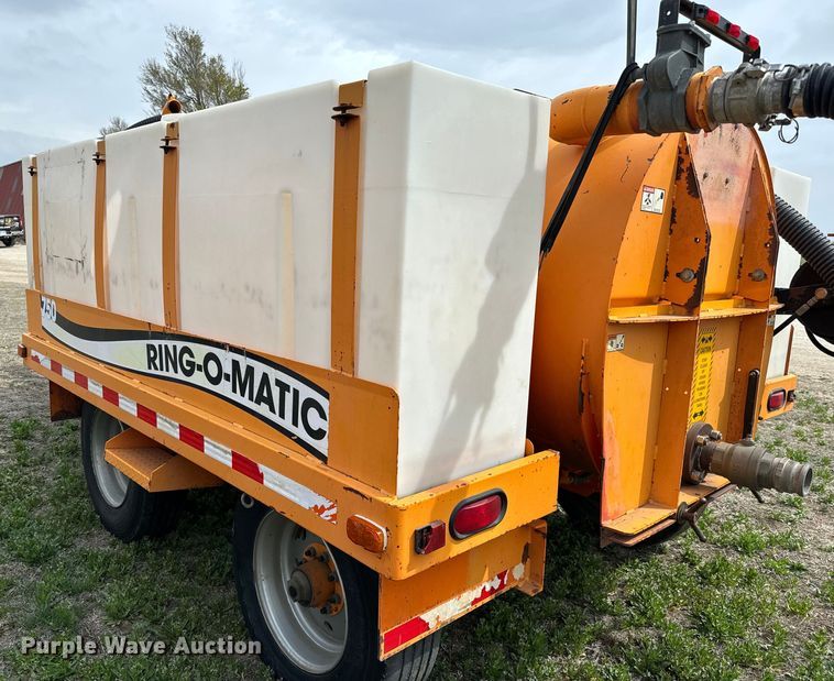 image for item NH9065 2007 Ring-O-Matic 750 vacuum excavator