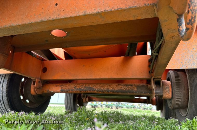 image for item NH9065 2007 Ring-O-Matic 750 vacuum excavator