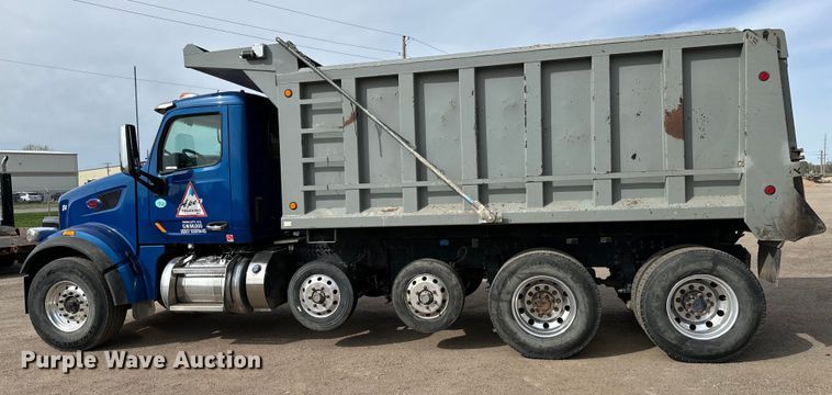 image for item NH9116 2018 Peterbilt 567 dump truck