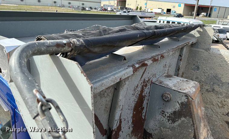 image for item NH9116 2018 Peterbilt 567 dump truck