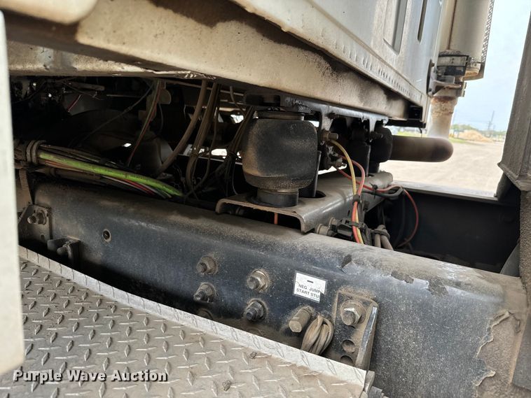 image for item NH9120 2007 Sterling L8500 dump truck