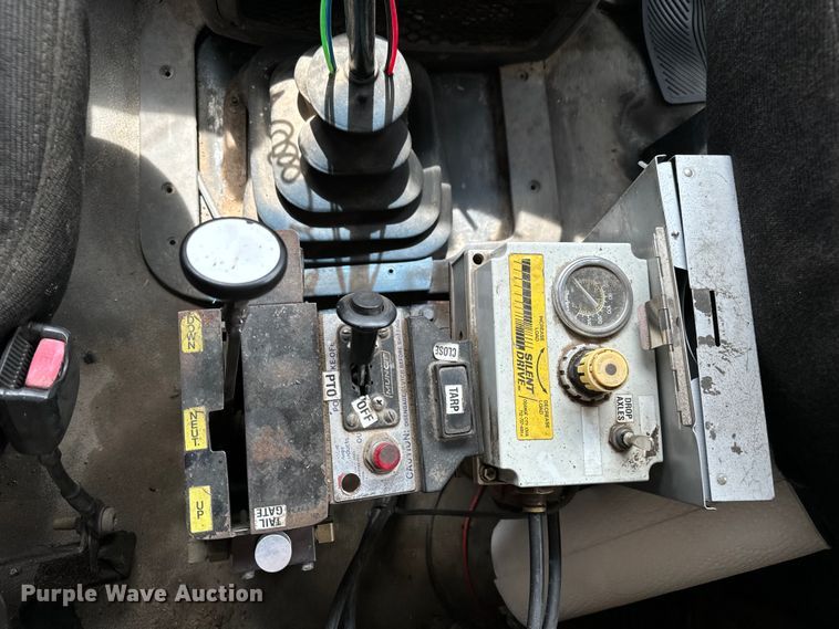 image for item NH9120 2007 Sterling L8500 dump truck