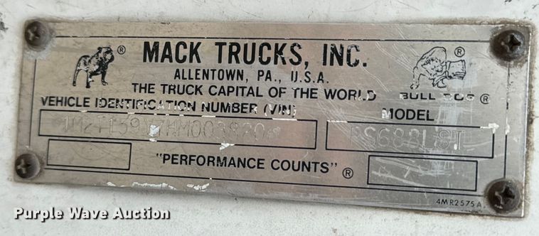 image for item NH9122 1987 Mack RS688LST dump truck