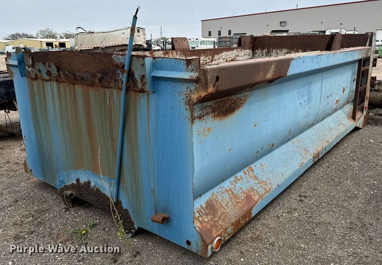 image for item NH9129 Dump bed