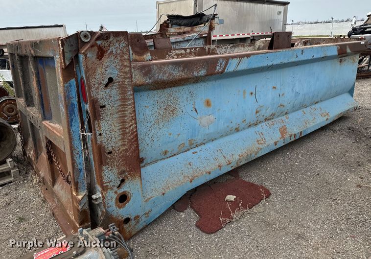 image for item NH9129 Dump bed