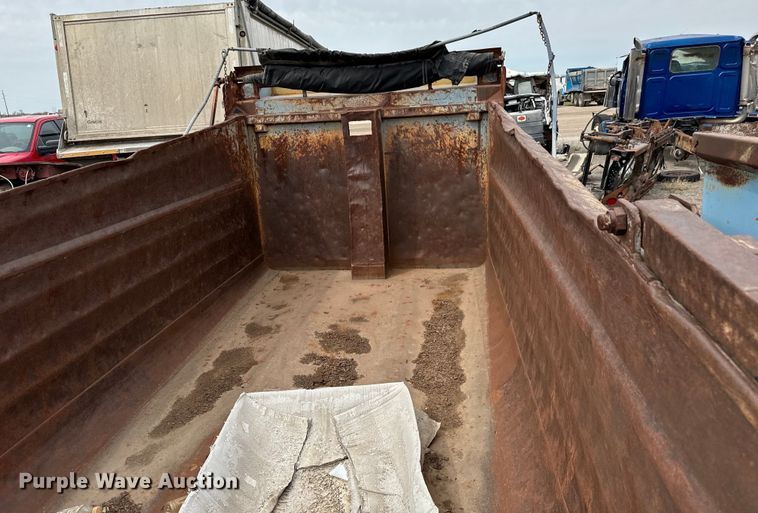 image for item NH9130 Henderson  Chief Mark1 15 Dump bed