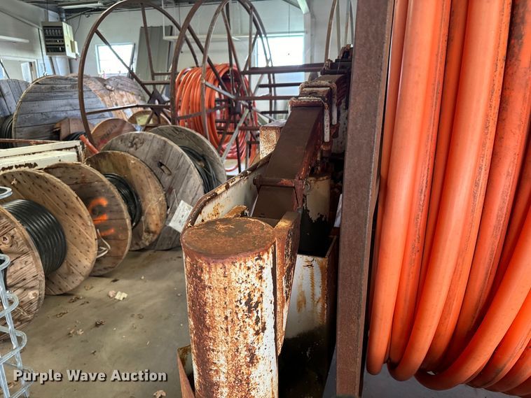 image for item NH9132 Eaton Metal Products TCR14S reel trailer