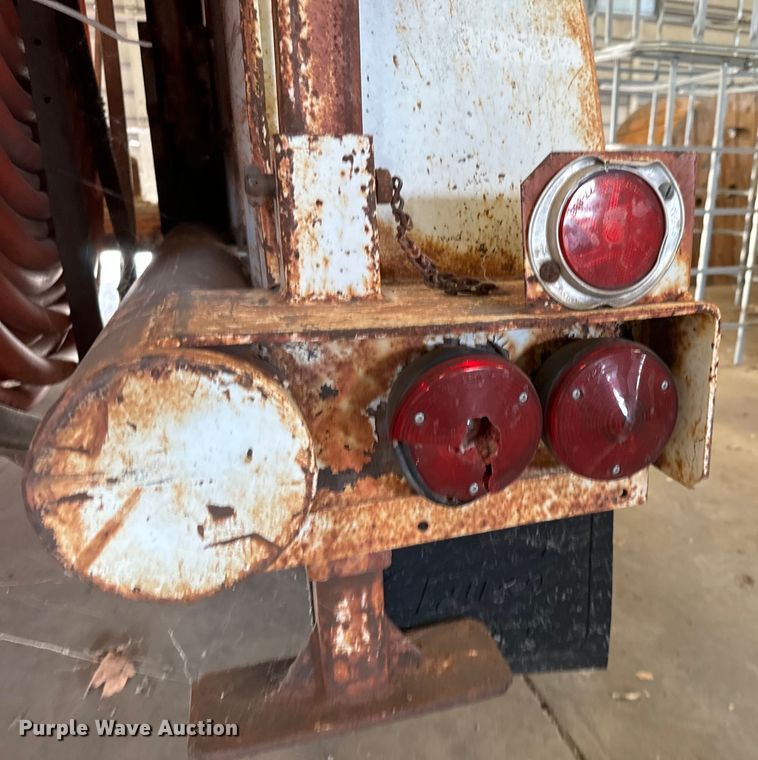 image for item NH9132 Eaton Metal Products TCR14S reel trailer