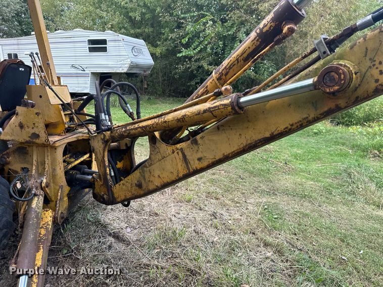image for item NO9325 1973 Case  580B backhoe