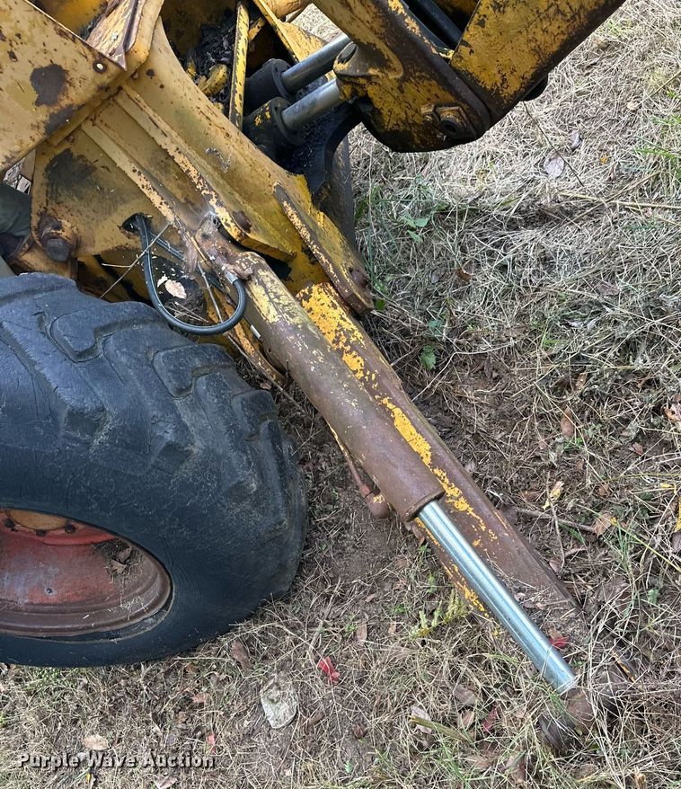 image for item NO9325 1973 Case  580B backhoe