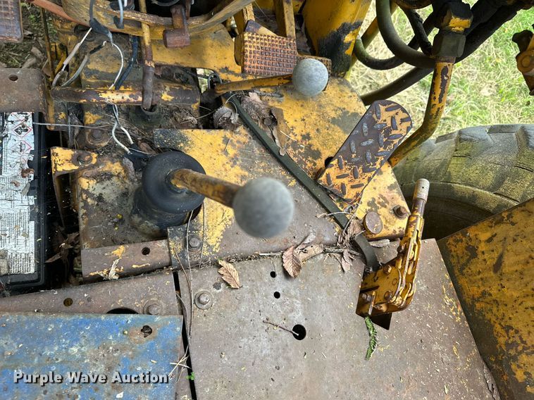 image for item NO9325 1973 Case  580B backhoe