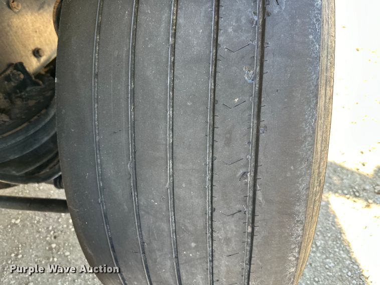 image for item NT9052 2017 Kenworth  T880 dump truck