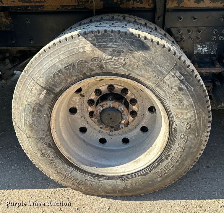 image for item NT9052 2017 Kenworth  T880 dump truck