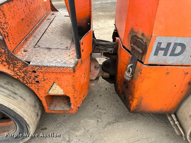 image for item NT9084 1997 Hamm HD12K combination vibratory roller