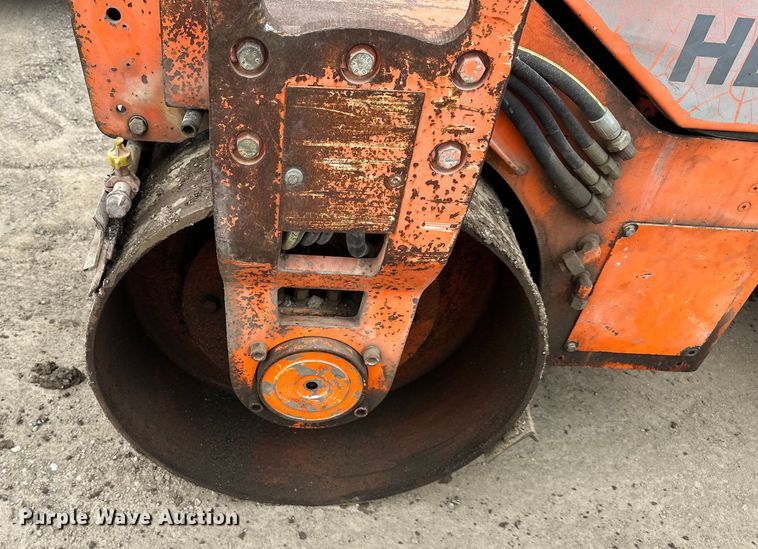 image for item NT9084 1997 Hamm HD12K combination vibratory roller