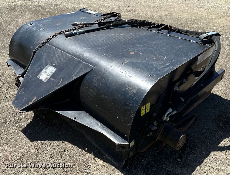 image for item NT9111 2014 Caterpillar  BP118C skid steer sweeper