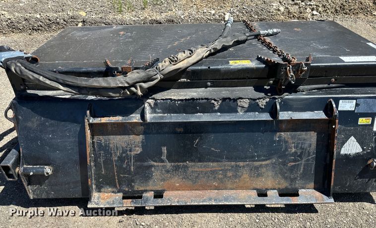 image for item NT9111 2014 Caterpillar  BP118C skid steer sweeper