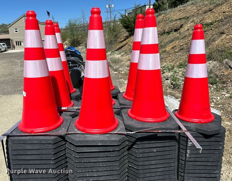 image for item NT9112 (250) traffic cones
