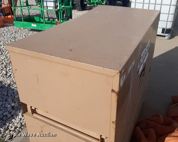 image for item NV9092 Knaack job box and crane slings