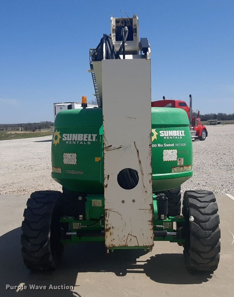 image for item NV9096 2015 JLG 600AJN boom lift