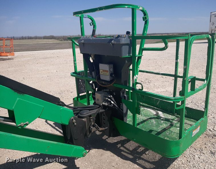 image for item NV9096 2015 JLG 600AJN boom lift