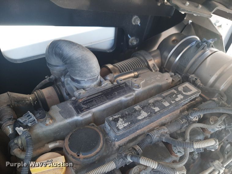 image for item NV9096 2015 JLG 600AJN boom lift