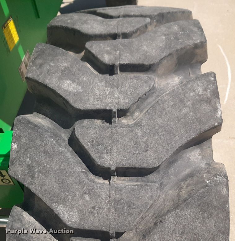 image for item NV9096 2015 JLG 600AJN boom lift