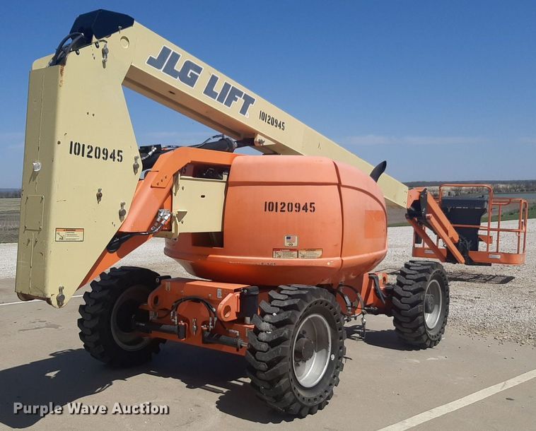 image for item NV9097 2013 JLG 600AJN boom lift
