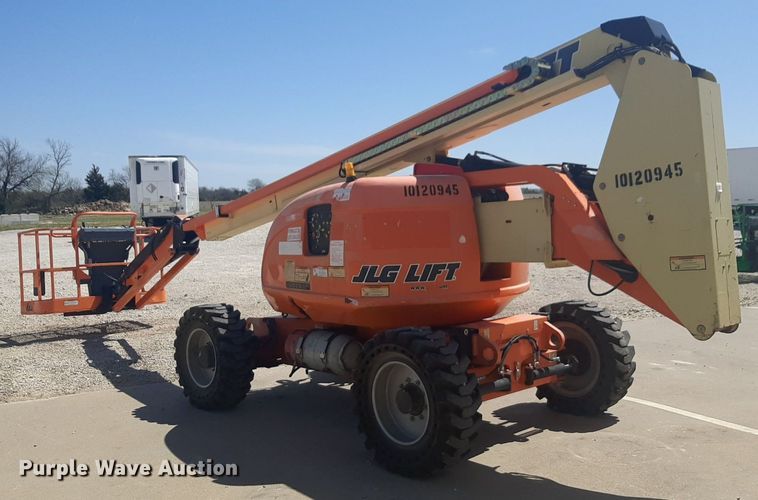 image for item NV9097 2013 JLG 600AJN boom lift
