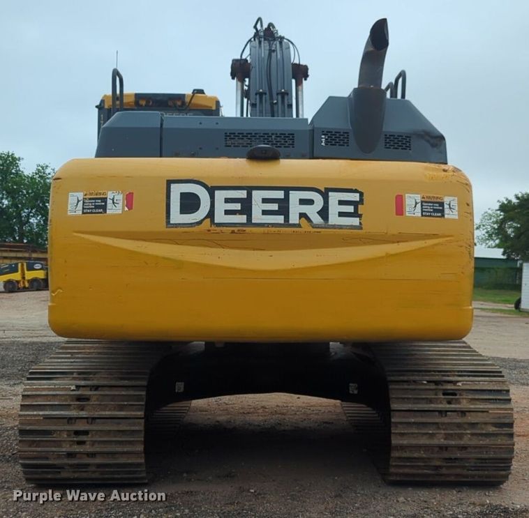 image for item NZ9562 2018 John Deere 210G LC excavator