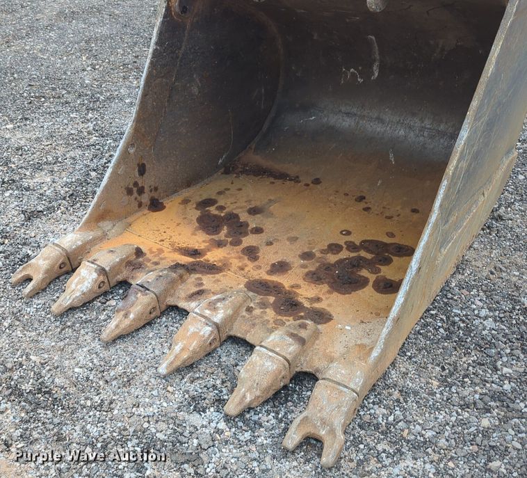 image for item NZ9562 2018 John Deere 210G LC excavator